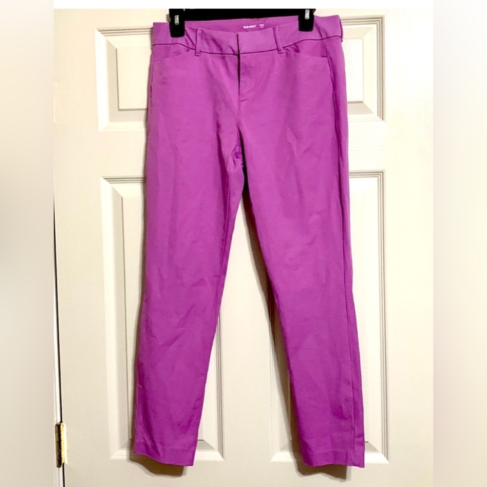 Old Navy cropped pants